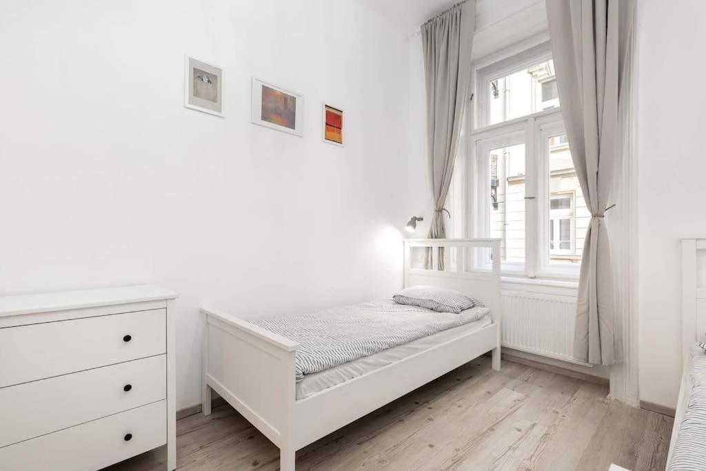 Perfect Day 3 -3 Bedr, 2 Bathrooms Budapest Exterior foto